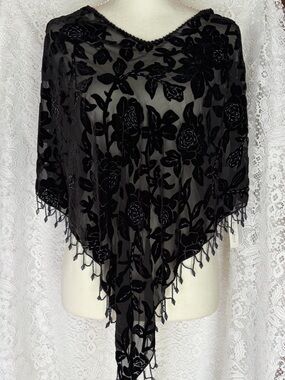 NWT Vintage Y2K White House Black Market Poncho Shawl Beaded Black Silk Floral